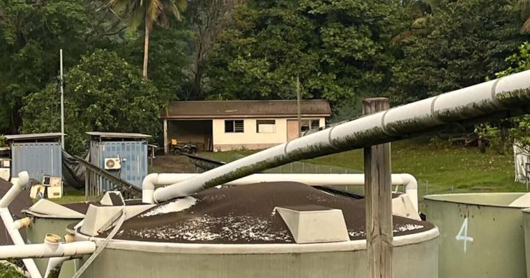 Ashfall contaminates water supplies in Lolowai
